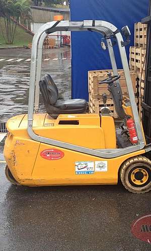 Empilhadeira compacta carga pesada Empilhadeira compacta carga pesada