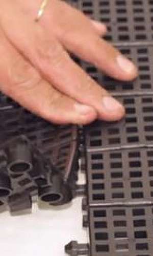 Estrado de Plástico para Banheiro  Estrado de Plástico para Banheiro