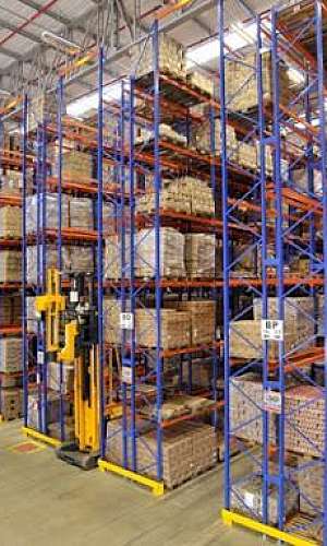 Locação de porta pallet Locação de porta pallet